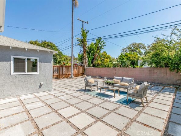 4250 McConnell Boulevard, Los Angeles CA 90066