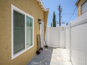10224 Fernglen Avenue, Tujunga CA 91042