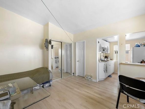 10224 Fernglen Avenue, Tujunga CA 91042