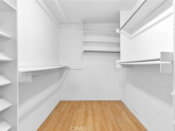 648 Uclan Drive, Burbank CA 91504