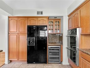 648 Uclan Drive, Burbank CA 91504