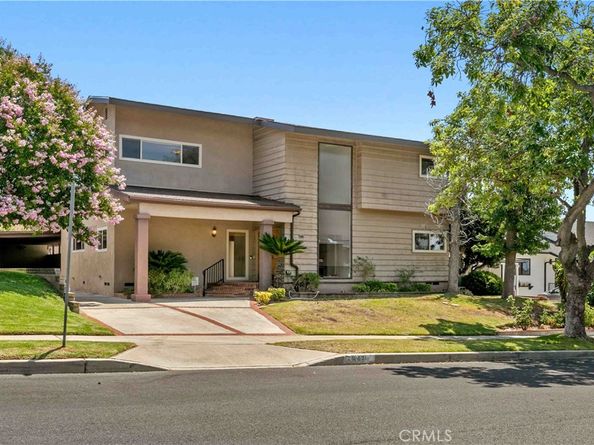 648 Uclan Drive, Burbank CA 91504