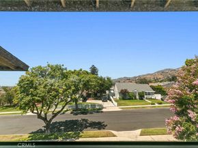 648 Uclan Drive, Burbank CA 91504