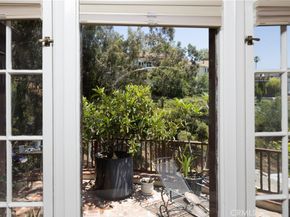 641 Canyon Drive, Glendale CA 91206