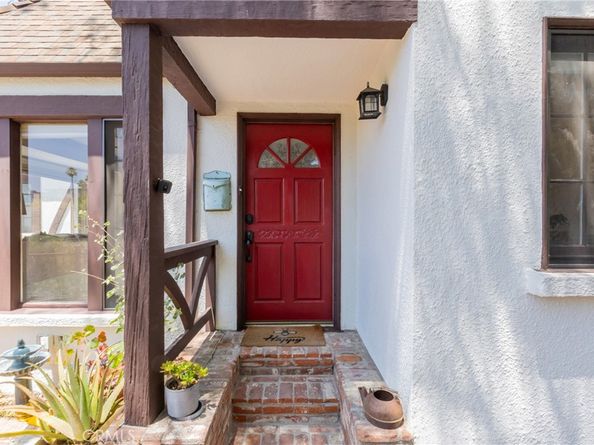 641 Canyon Drive, Glendale CA 91206