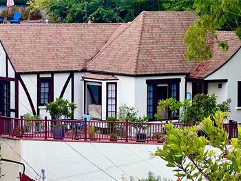 641 Canyon Drive