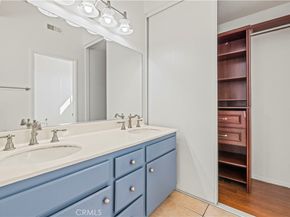 19431 Rue De Valore 44B, Lake Forest CA 92610