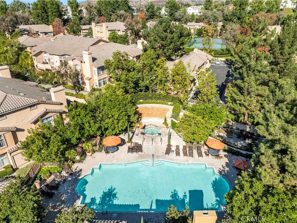 19431 Rue De Valore 44B, Lake Forest CA 92610
