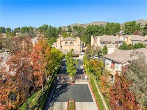 19431 Rue De Valore 44B, Lake Forest CA 92610