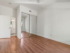 19431 Rue De Valore 44B, Lake Forest CA 92610