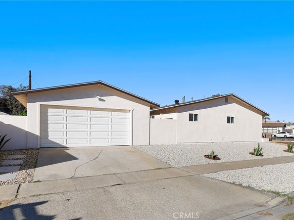 1313 N Crestlane Place, Anaheim CA 92805