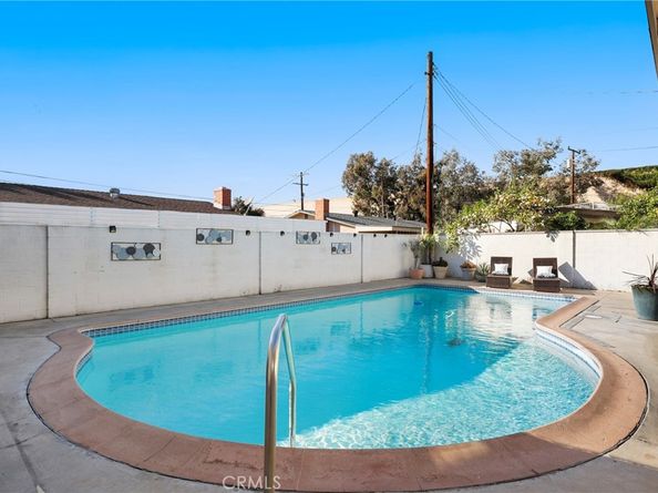 1313 N Crestlane Place, Anaheim CA 92805