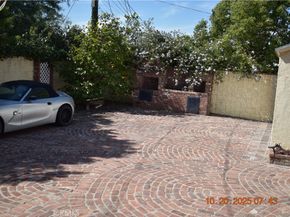 1009 S Rimpau, Los Angeles CA 90019