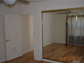 1009 S Rimpau, Los Angeles CA 90019