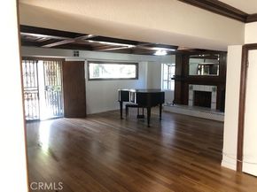 1009 S Rimpau, Los Angeles CA 90019