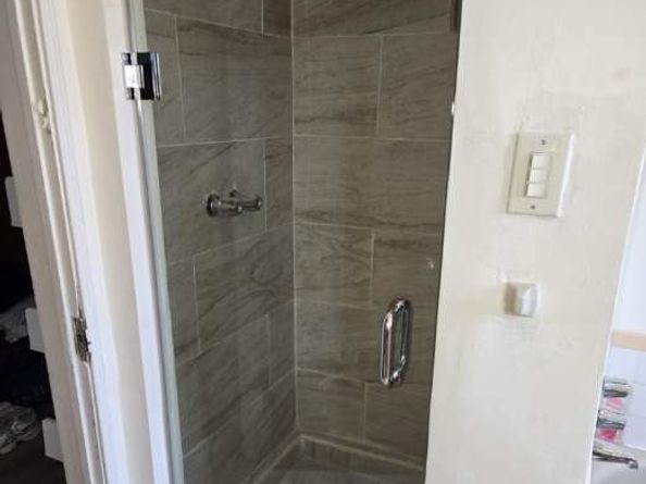 10038 S St Andrews, Los Angeles CA 90047