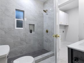 132 Belmont Avenue, Long Beach CA 90803