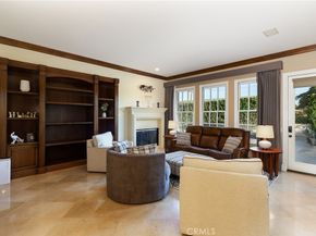 725 Carriage House, Arcadia CA 91006