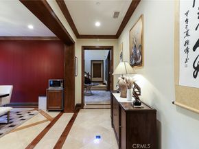 725 Carriage House, Arcadia CA 91006