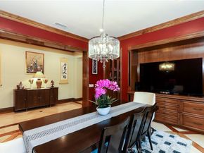 725 Carriage House, Arcadia CA 91006