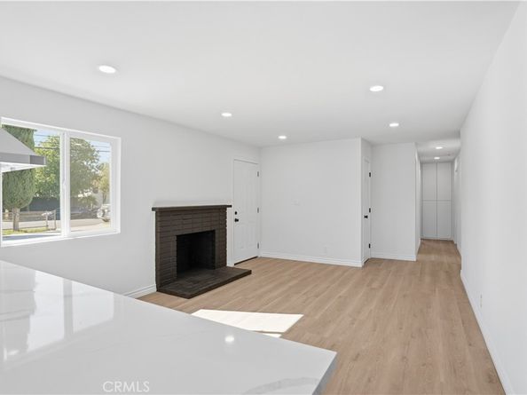 1381 E 5th, Ontario CA 91764