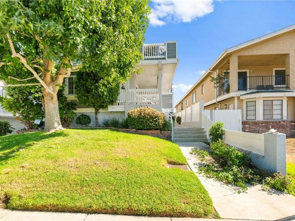 1534 Marcelina B, Torrance CA 90501