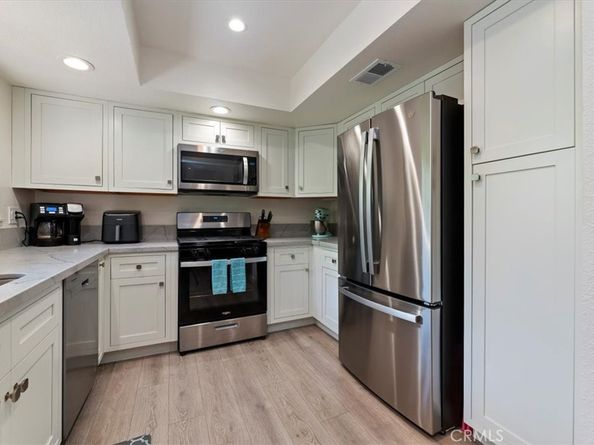 4201 W 5th 314, Santa Ana CA 92703