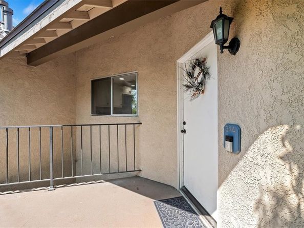 4201 W 5th 314, Santa Ana CA 92703