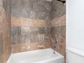 7254 Vassar Ave 308, Canoga Park CA 91303