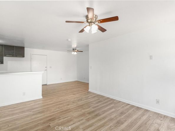 7254 Vassar Ave 308, Canoga Park CA 91303