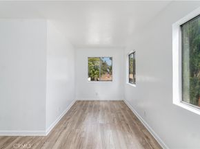 7254 Vassar Ave 308, Canoga Park CA 91303