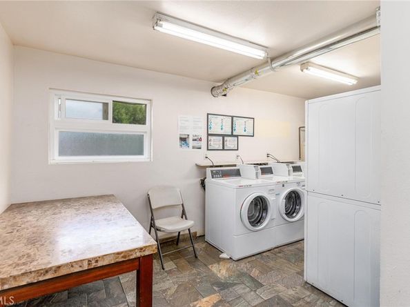 7254 Vassar Ave 308, Canoga Park CA 91303