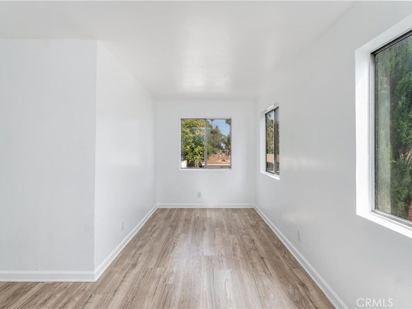 7254 Vassar Ave 308, Canoga Park CA 91303