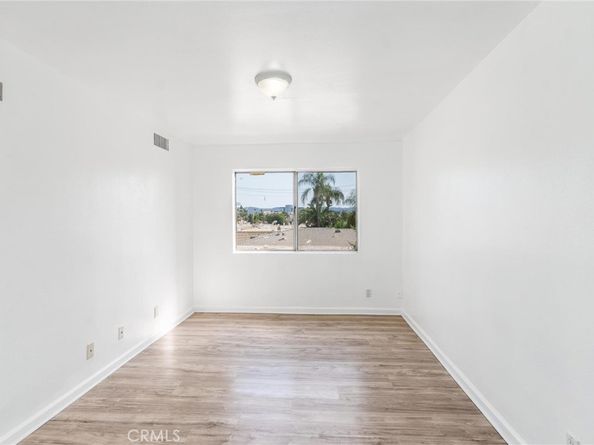 7254 Vassar Ave 308, Canoga Park CA 91303