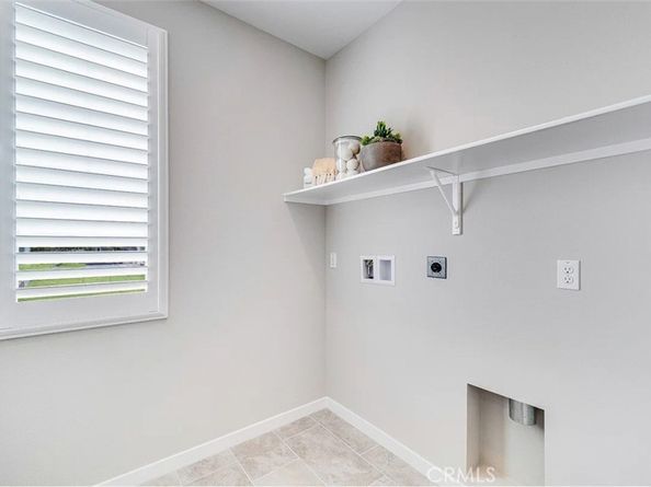 2593 Cloudview Privado, Ontario CA 91761