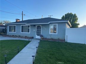 6056 Camerino, Lakewood CA 90713