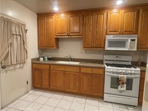 6056 Camerino, Lakewood CA 90713