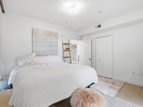 21301 Erwin Street 545, Woodland Hills CA 91367