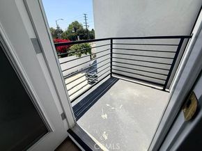 13357 W Cellest Parkway, Pacoima CA 91331
