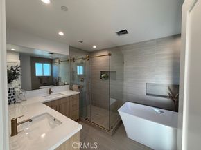 13357 W Cellest Parkway, Pacoima CA 91331