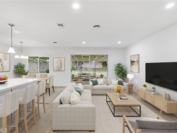 24115 Gilmore Street, West Hills CA 91307