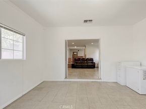 1335 N Niagara Street, Burbank CA 91505