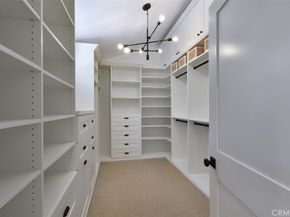 4242 Saugus, Sherman Oaks CA 91403