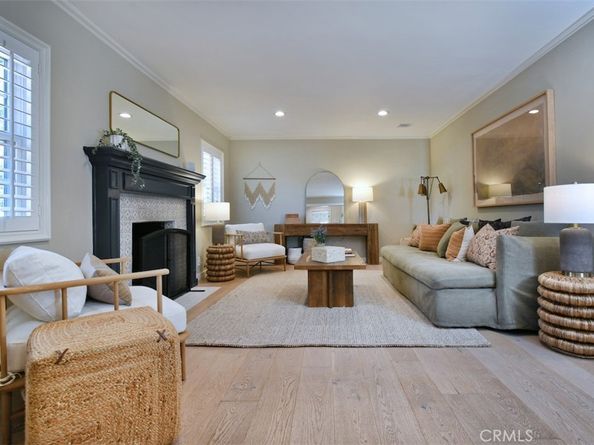 4242 Saugus, Sherman Oaks CA 91403