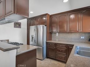 10030 Owensmouth Avenue 59, Chatsworth CA 91311