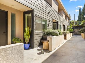 4005 Monroe Street 8, Los Angeles CA 90029