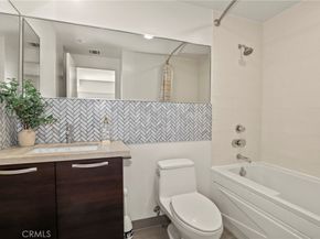 4005 Monroe Street 8, Los Angeles CA 90029