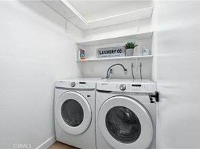 1406 Manzanita, Los Angeles CA 90027