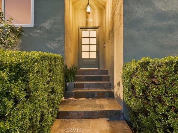 1406 Manzanita, Los Angeles CA 90027