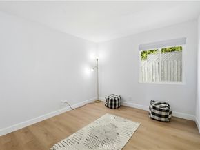 1406 Manzanita, Los Angeles CA 90027